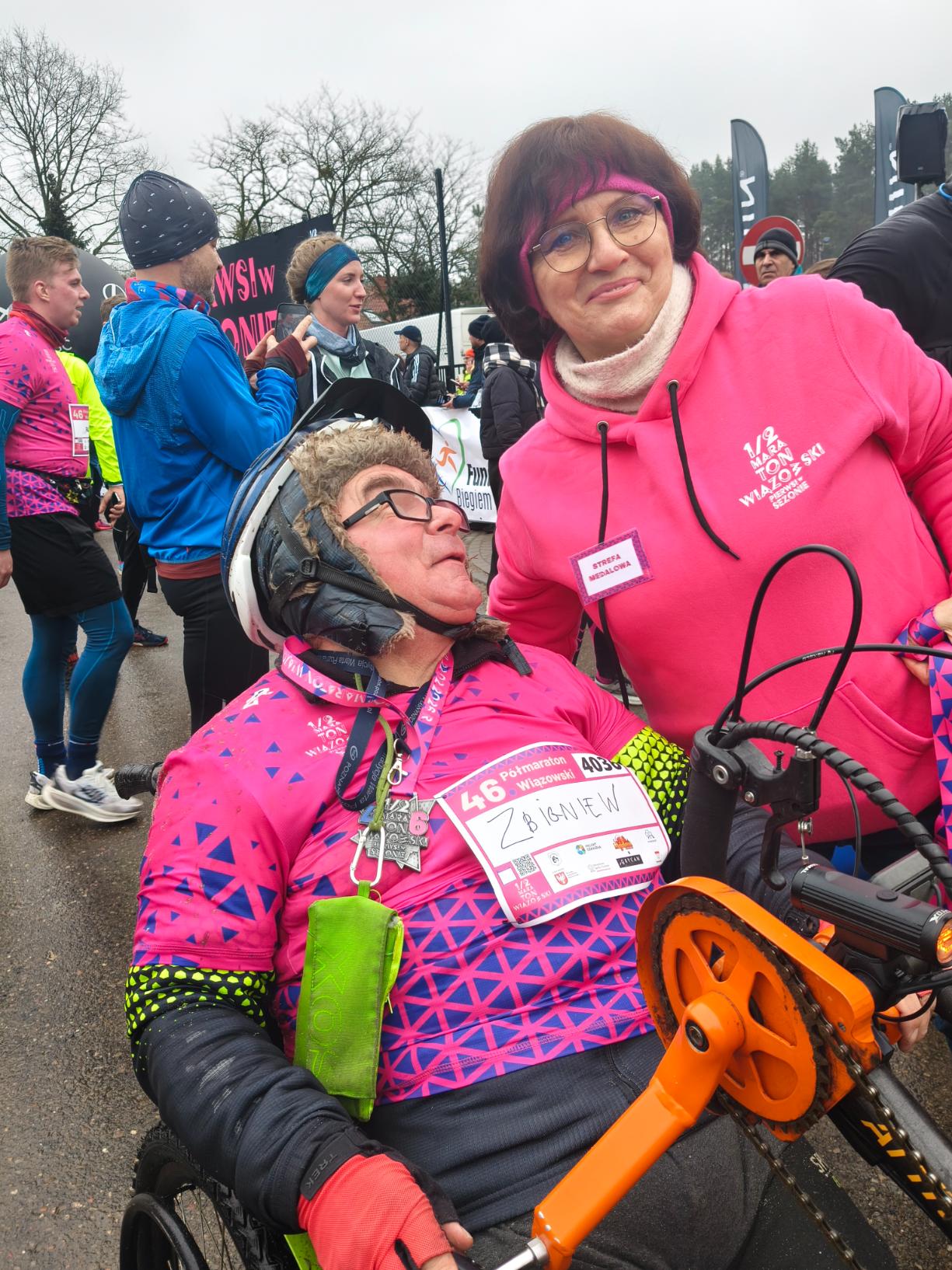 Zdjęcie do wpisu: 46. Półmaraton Wiązowski za mną! Bardzo dziękuję pewnej zawodniczce za gratulacje na mecie. Takie wsparcie daje mnóstwo energii!